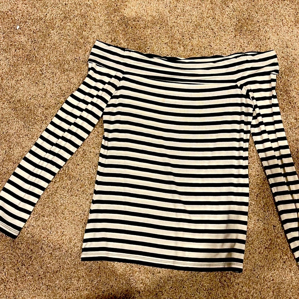 1.State Foldover Off Shoulder Knit Top Size M
